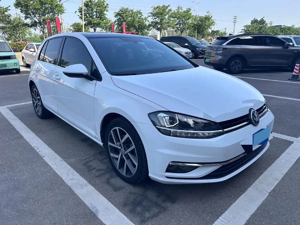 2020 Volkswagen Golf 1.4T 150HP L4 7DCT,autocango,china used car exporter,china ev exporter,chinese used car exporter,chinese used ev exporter