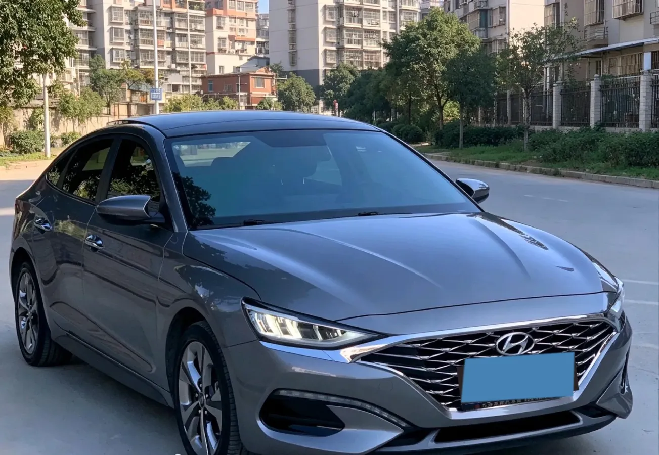 2019 Hyundai La Festa 1.6T 204HP L4 7DCT,autocango,china used car exporter,china ev exporter,chinese used car exporter,chinese used ev exporter