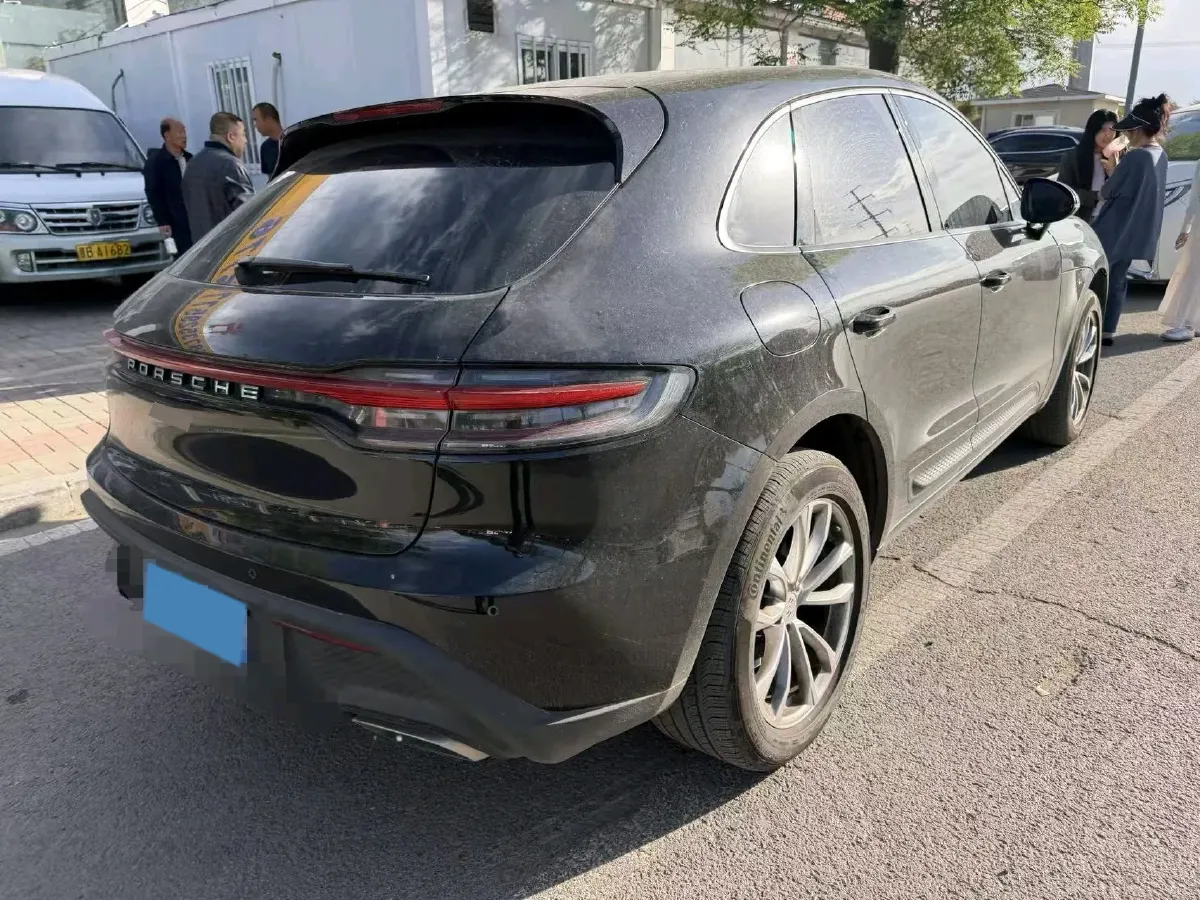 2024 Porsche Macan 2.0T 265HP L4 7DCT,autocango,china used car exporter,china ev exporter,chinese used car exporter,chinese used ev exporter