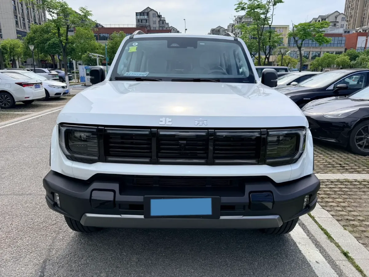 2026 Beijing BJ40 2.0T 245HP L4 8AT,autocango,china used car exporter,china ev exporter,chinese used car exporter,chinese used ev exporter