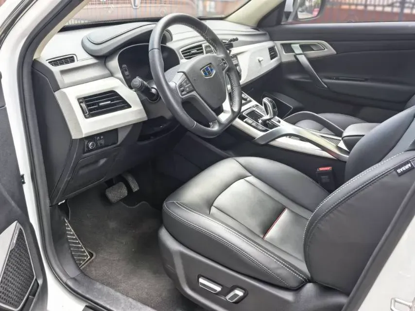 2020 Roewe i6 1.5T 169HP L4 7DCT,autocango,china used car exporter,china ev exporter,chinese used car exporter,chinese used ev exporter