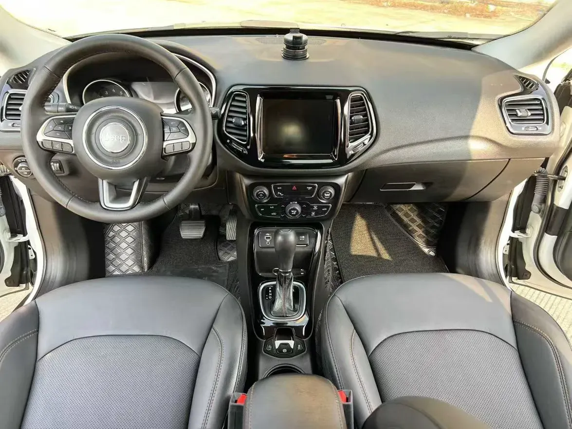 2020 Jeep Compass 1.3T 173HP L4 7DCT,autocango,china used car exporter,china ev exporter,chinese used car exporter,chinese used ev exporter