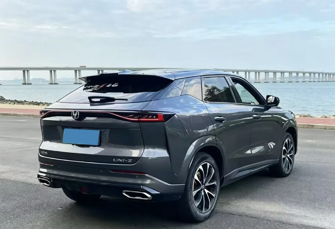 2024 ChangAn UNI-Z 1.5L 98HP L4 E-CVT PHEV 18.4KWH,autocango,china used car exporter,china ev exporter,chinese used car exporter,chinese used ev exporter