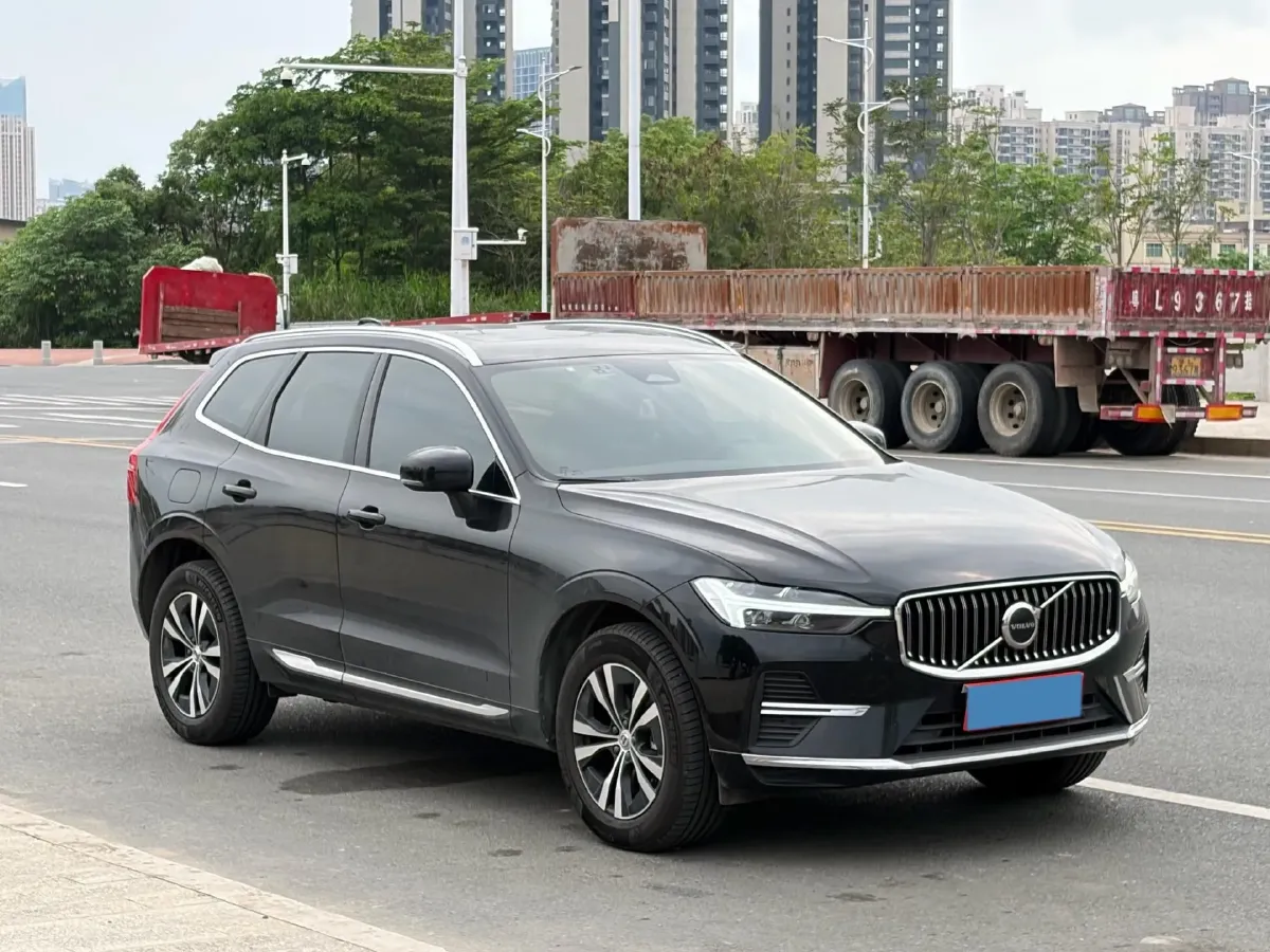 2024 Volvo XC60 2.0T 250HP L4 8AT,autocango,china used car exporter,china ev exporter,chinese used car exporter,chinese used ev exporter