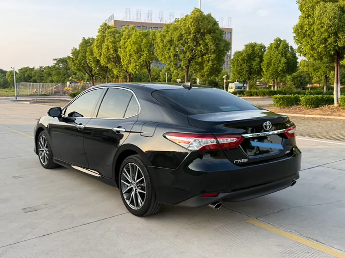 2021 Toyota Camry 2.5L 209HP L4 8AT,autocango,china used car exporter,china ev exporter,chinese used car exporter,chinese used ev exporter