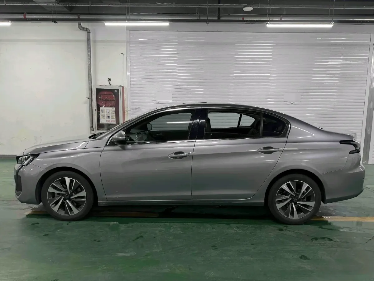 2022 Peugeot 408 1.6T 170HP L4 6AT,autocango,china used car exporter,china ev exporter,chinese used car exporter,chinese used ev exporter