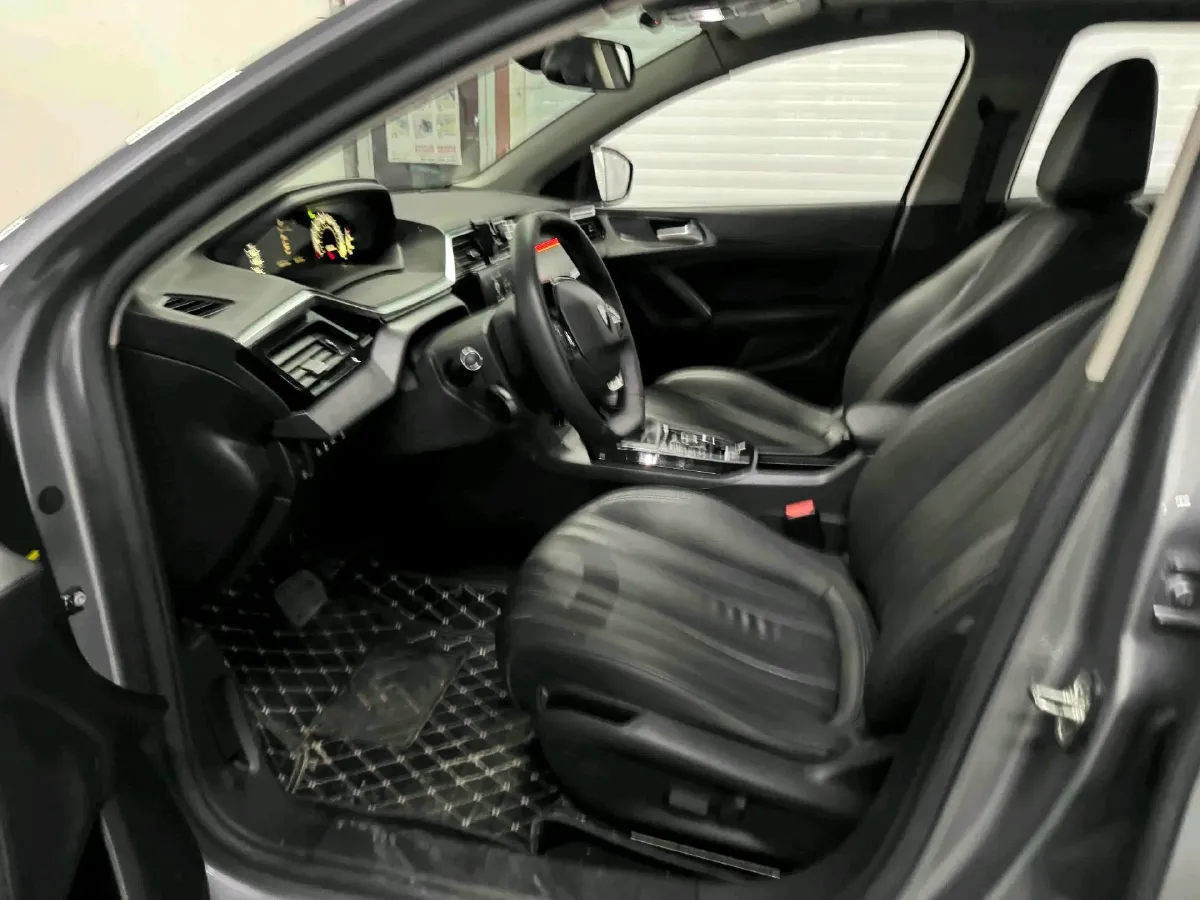 2022 Peugeot 408 1.6T 170HP L4 6AT,autocango,china used car exporter,china ev exporter,chinese used car exporter,chinese used ev exporter