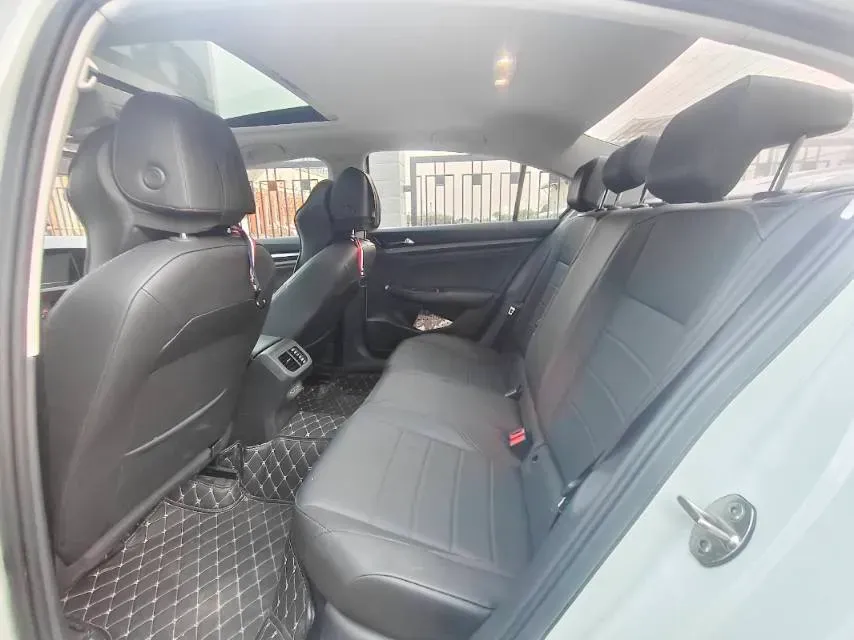 2021 Volkswagen Bora 1.5L 113HP L4 6AT,autocango,china used car exporter,china ev exporter,chinese used car exporter,chinese used ev exporter