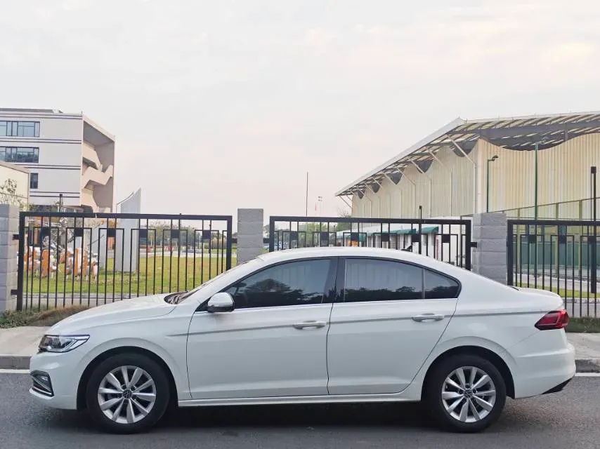 2021 Volkswagen Bora 1.5L 113HP L4 6AT,autocango,china used car exporter,china ev exporter,chinese used car exporter,chinese used ev exporter