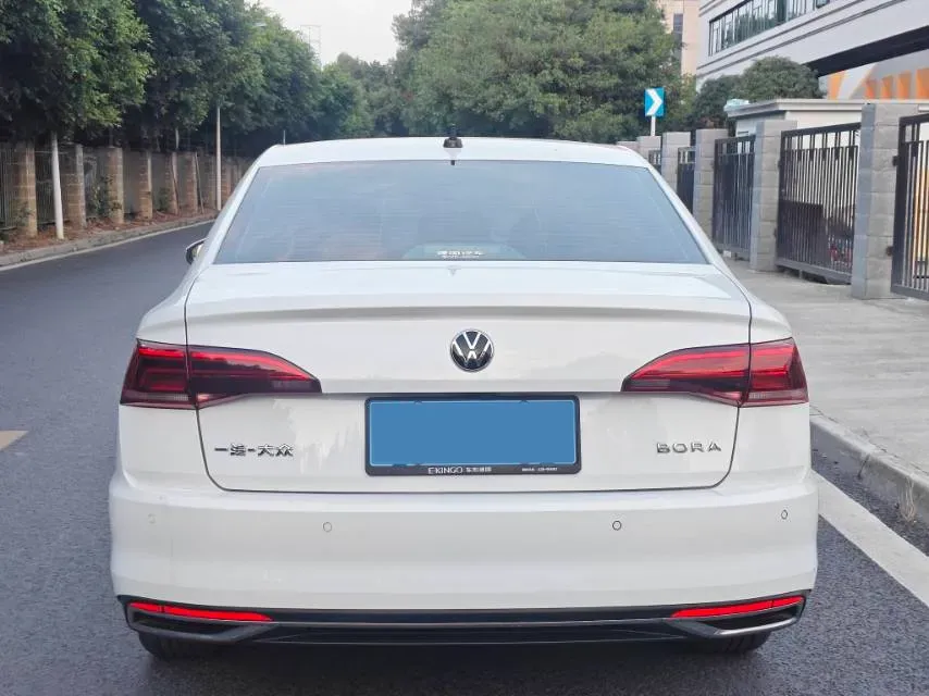 2021 Volkswagen Bora 1.5L 113HP L4 6AT,autocango,china used car exporter,china ev exporter,chinese used car exporter,chinese used ev exporter