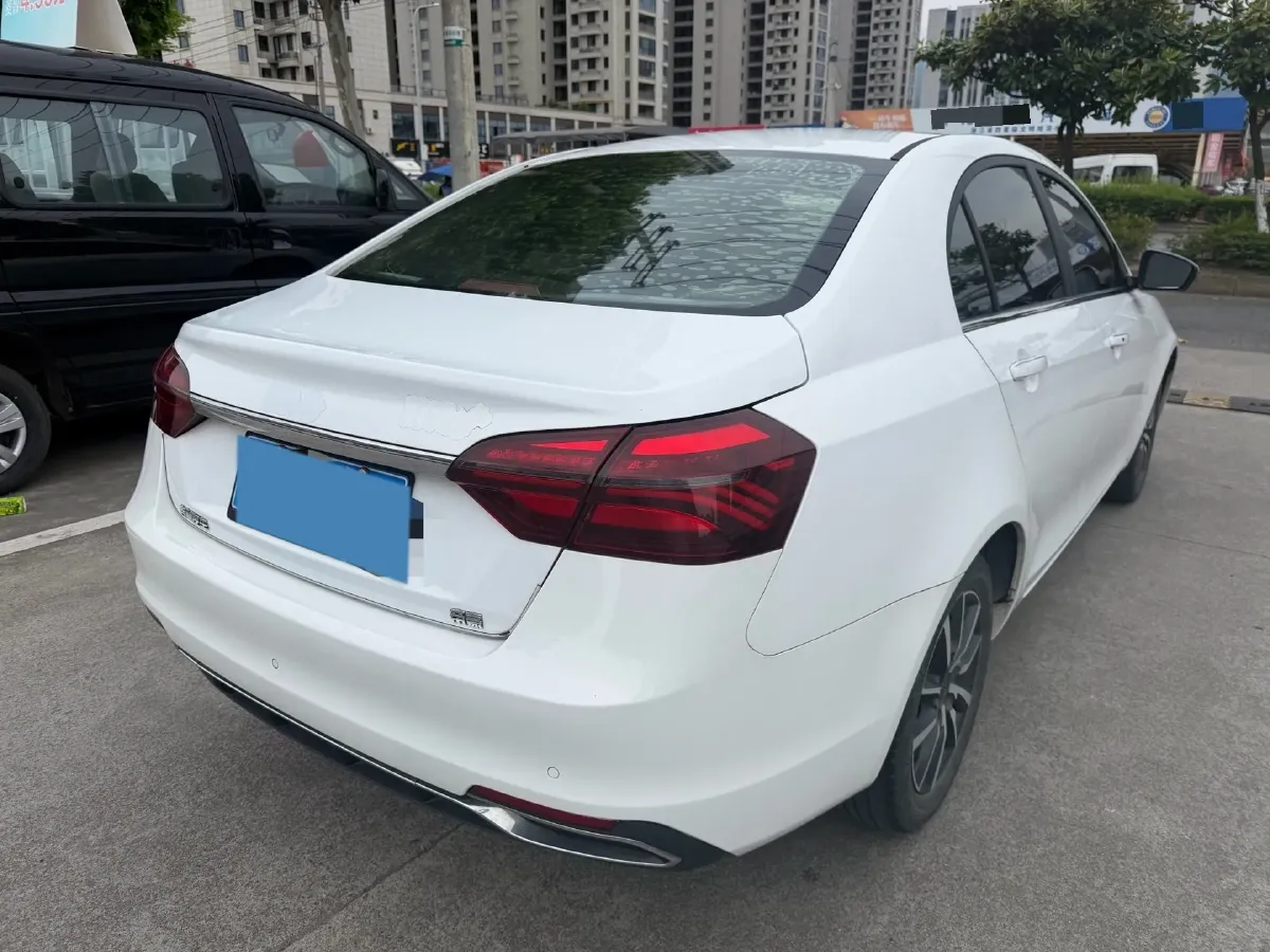 2019 Geely Emgrand 1.5L 109HP L4 5MT,autocango,china used car exporter,china ev exporter,chinese used car exporter,chinese used ev exporter