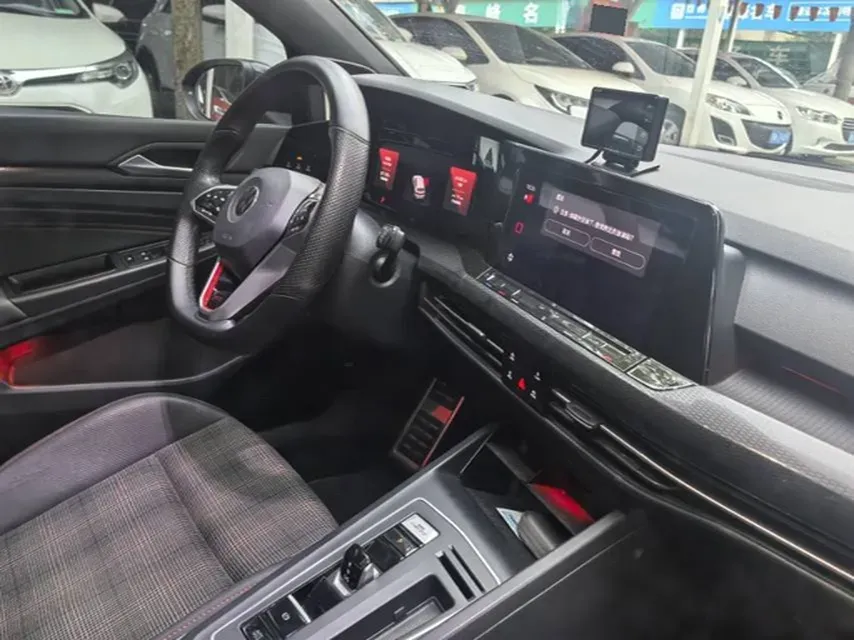 2021 Honda CR-V 1.5T 193HP L4 CVT,autocango,china used car exporter,china ev exporter,chinese used car exporter,chinese used ev exporter