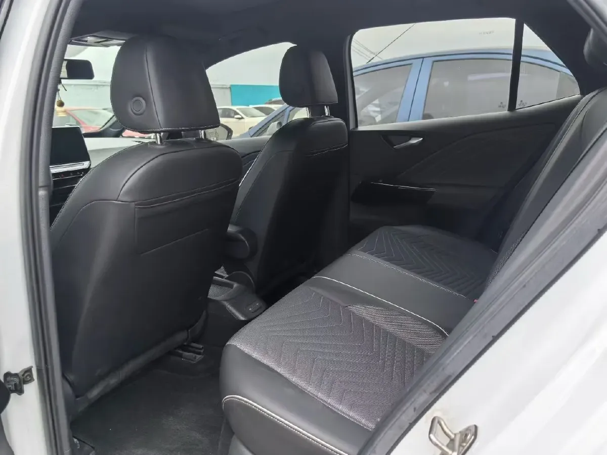 2023 Volkswagen ID.3 BEV 52.8KWH,autocango,china used car exporter,china ev exporter,chinese used car exporter,chinese used ev exporter