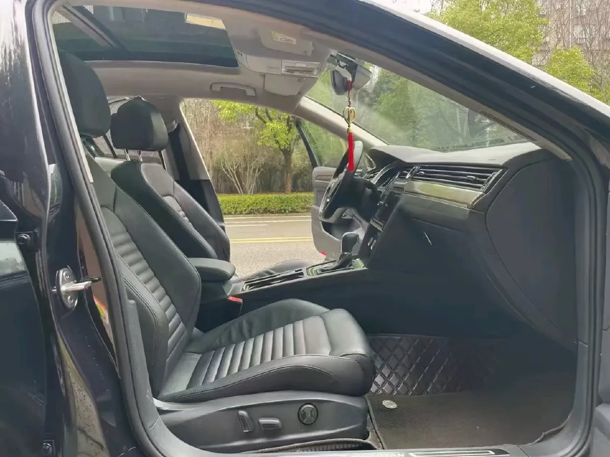 2019 Chevrolet Malibu XL 2.0T 241HP L4 9AT,autocango,china used car exporter,china ev exporter,chinese used car exporter,chinese used ev exporter