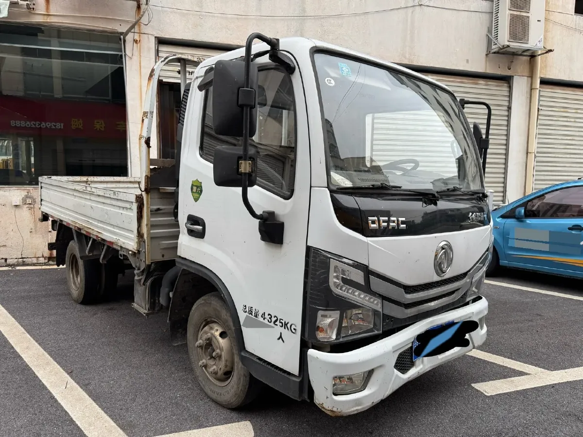 2020 SWM X3 1.5L 112HP L4 5MT,autocango,china used car exporter,china ev exporter,chinese used car exporter,chinese used ev exporter