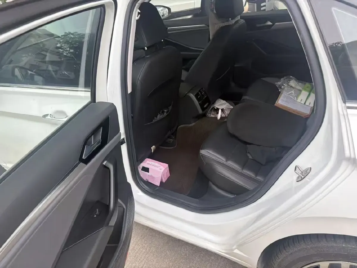 2021 Volkswagen Sagitar 1.4T 150HP L4 7DCT,autocango,china used car exporter,china ev exporter,chinese used car exporter,chinese used ev exporter