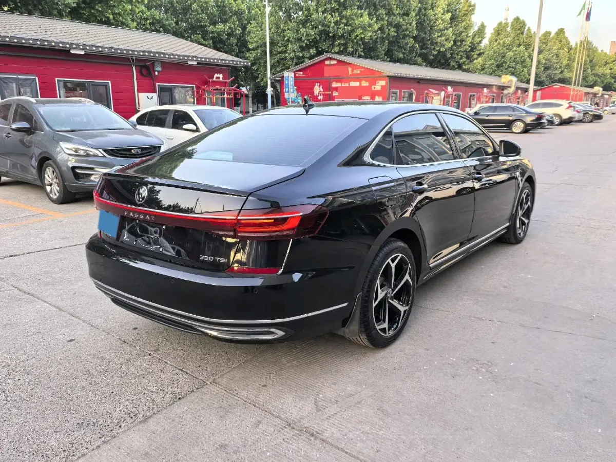 2023 Volkswagen Passat 2.0T 186HP L4 7DCT,autocango,china used car exporter,china ev exporter,chinese used car exporter,chinese used ev exporter