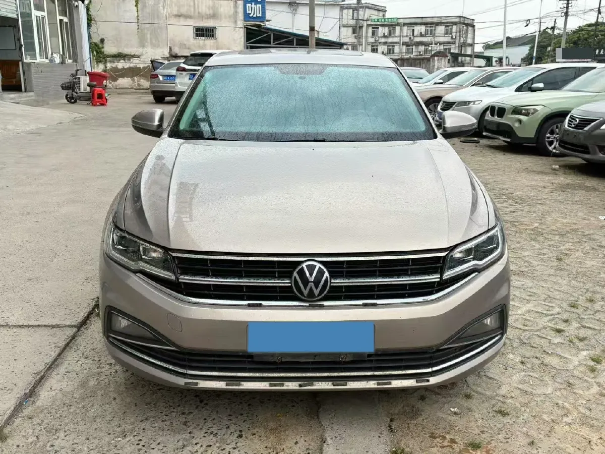 2021 Volkswagen Bora 1.5L 113HP L4 5MT,autocango,china used car exporter,china ev exporter,chinese used car exporter,chinese used ev exporter