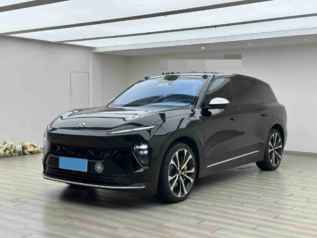 2024 Porsche Macan All-Electric BEV 100KWH,autocango,china used car exporter,china ev exporter,chinese used car exporter,chinese used ev exporter