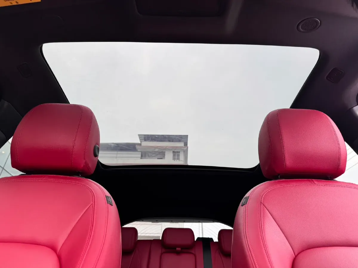 2024 Jaguar E-PACE 1.5T 200HP L3 8AT,autocango,china used car exporter,china ev exporter,chinese used car exporter,chinese used ev exporter