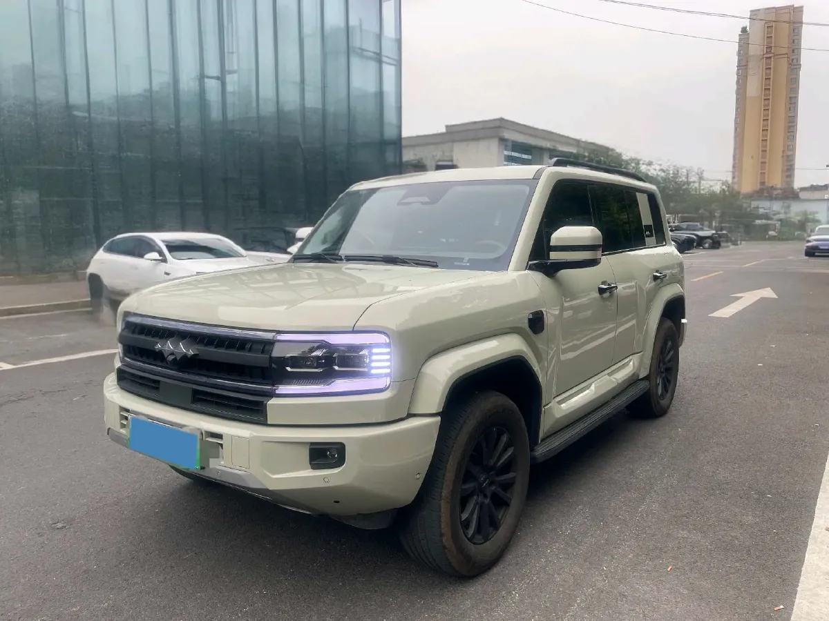 2025 FangChengBao Bao 5 1.5T 194HP L4 E-CVT PHEV 31.8KWH,autocango,china used car exporter,china ev exporter,chinese used car exporter,chinese used ev exporter