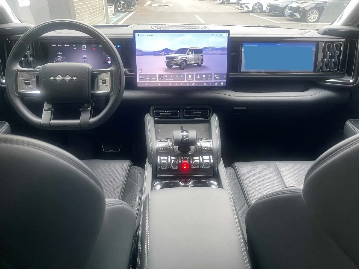 2025 FangChengBao Bao 5 1.5T 194HP L4 E-CVT PHEV 31.8KWH,autocango,china used car exporter,china ev exporter,chinese used car exporter,chinese used ev exporter