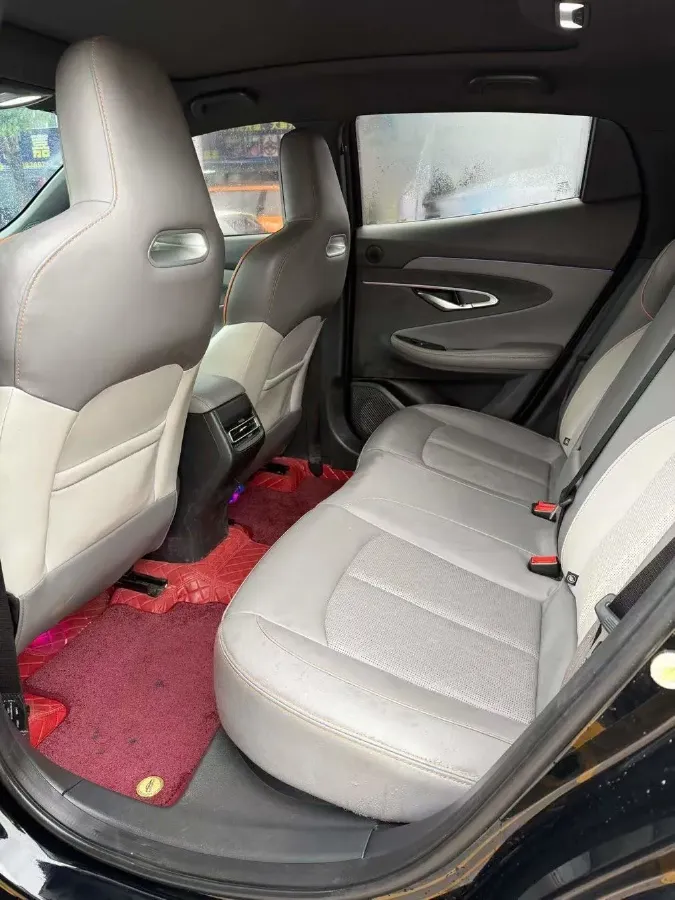 2022 ChangAn UNI-T 1.5T 188HP L4 7DCT,autocango,china used car exporter,china ev exporter,chinese used car exporter,chinese used ev exporter