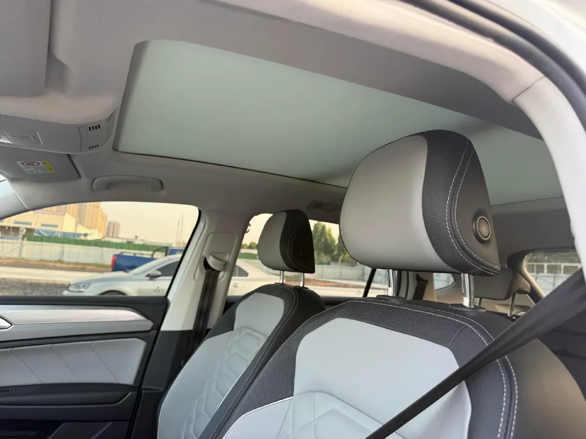 2022 Volkswagen Tayron 2.0T 220HP L4 7DCT,autocango,china used car exporter,china ev exporter,chinese used car exporter,chinese used ev exporter