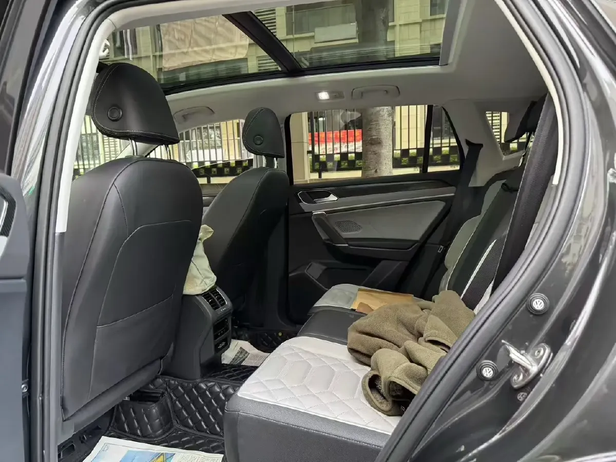 2024 Volkswagen Tayron 1.5T 160HP L4 7DCT,autocango,china used car exporter,china ev exporter,chinese used car exporter,chinese used ev exporter