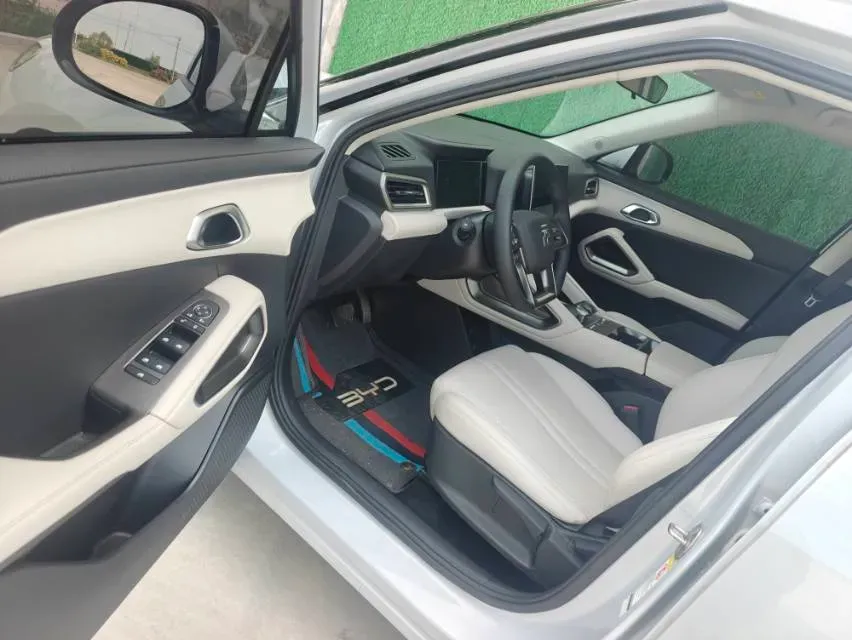 2024 BYD YuanUP BEV 45.12KWH,autocango,china used car exporter,china ev exporter,chinese used car exporter,chinese used ev exporter