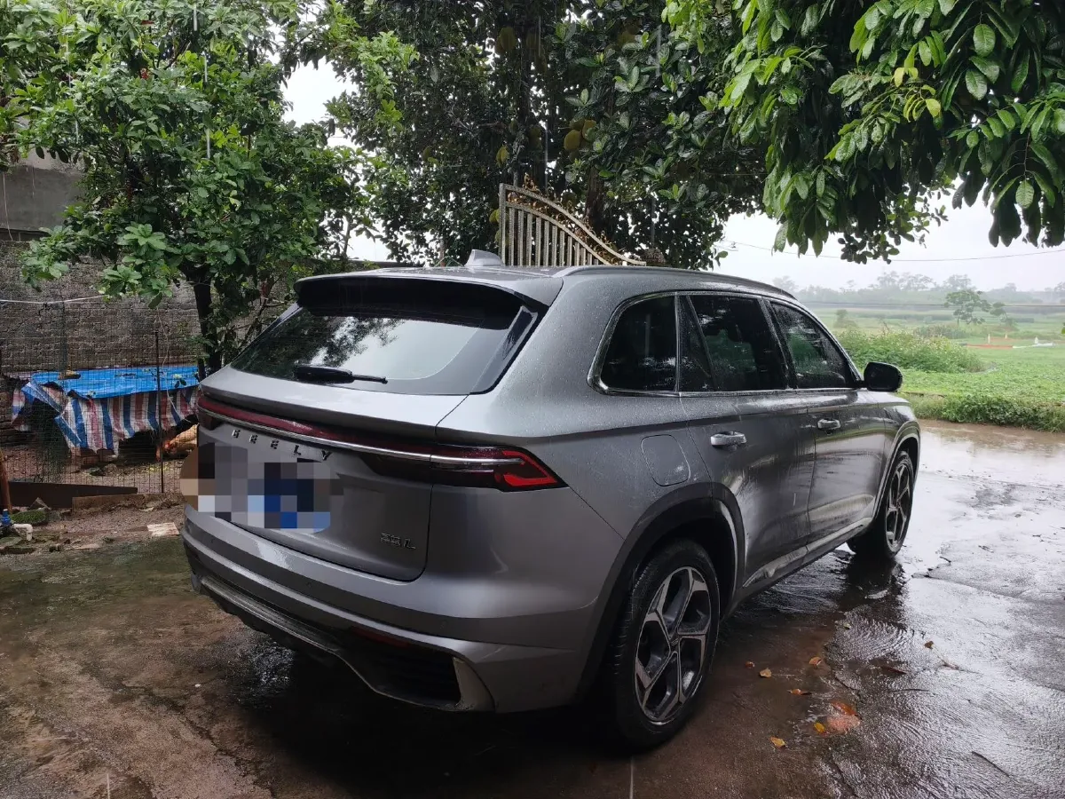 2021 Geely Monjaro 2.0T 218HP L4 7DCT,autocango,china used car exporter,china ev exporter,chinese used car exporter,chinese used ev exporter