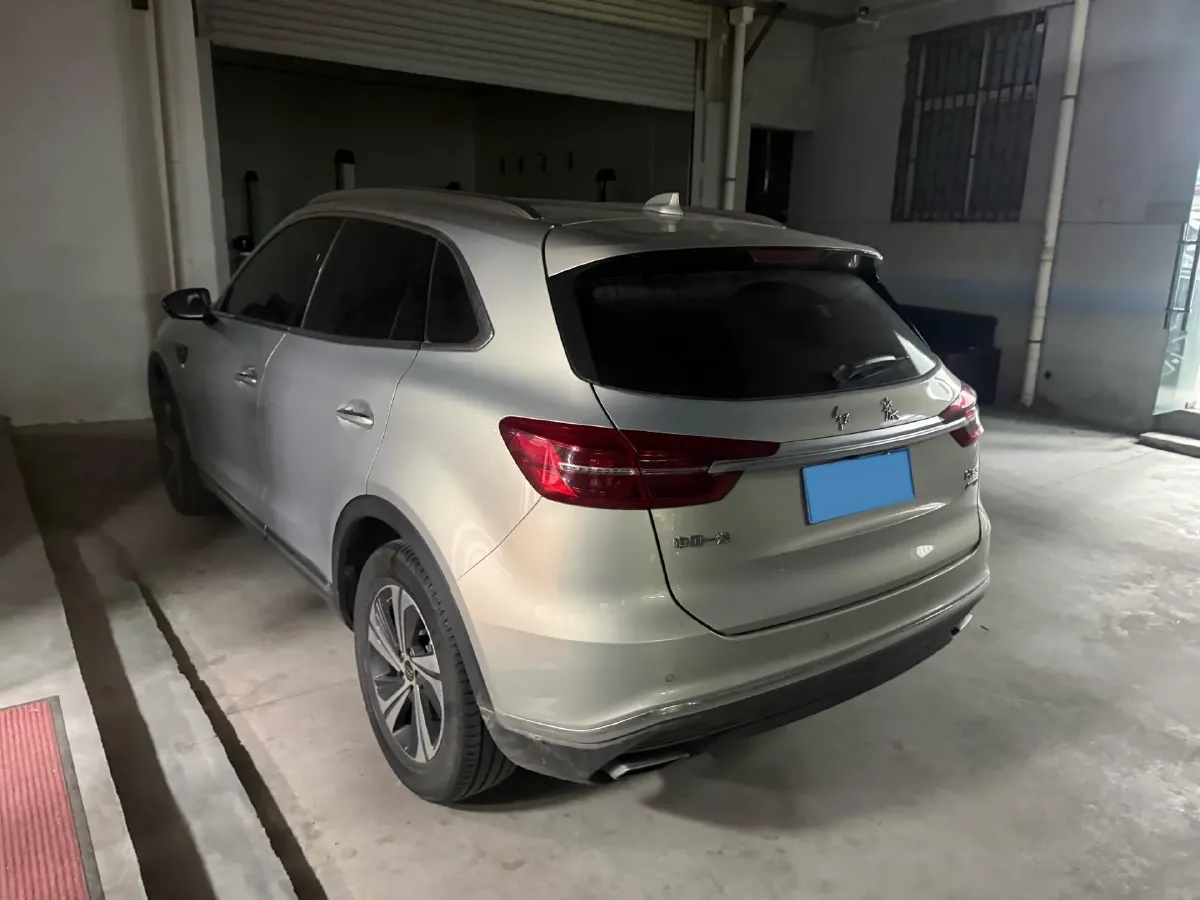 2019 HongQi HS5 2.0T 224HP L4 6AT,autocango,china used car exporter,china ev exporter,chinese used car exporter,chinese used ev exporter
