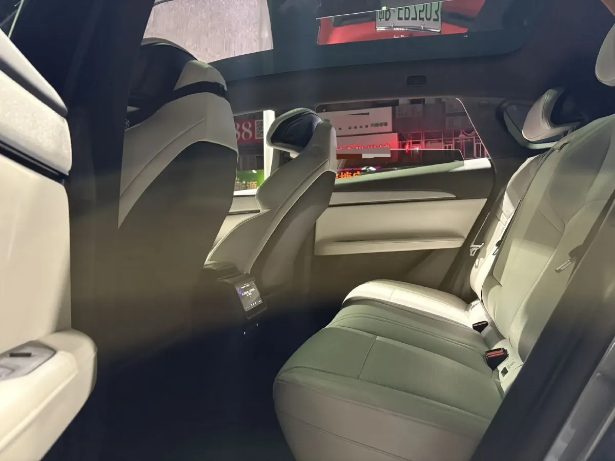 2023 Honda CR-V 2.0L 150HP L4 E-CVT PHEV 17.7KWH,autocango,china used car exporter,china ev exporter,chinese used car exporter,chinese used ev exporter