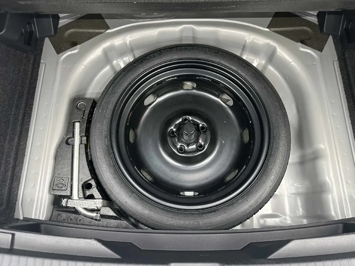 2022 Volkswagen T-Roc 1.4T 150HP L4 7DCT,autocango,china used car exporter,china ev exporter,chinese used car exporter,chinese used ev exporter