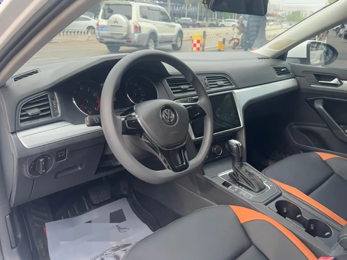 2018 Volkswagen Lamando 1.4T 131HP L4 7DCT,autocango,china used car exporter,china ev exporter,chinese used car exporter,chinese used ev exporter
