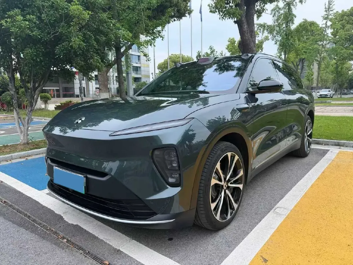 2024 Porsche Macan All-Electric BEV 100KWH,autocango,china used car exporter,china ev exporter,chinese used car exporter,chinese used ev exporter
