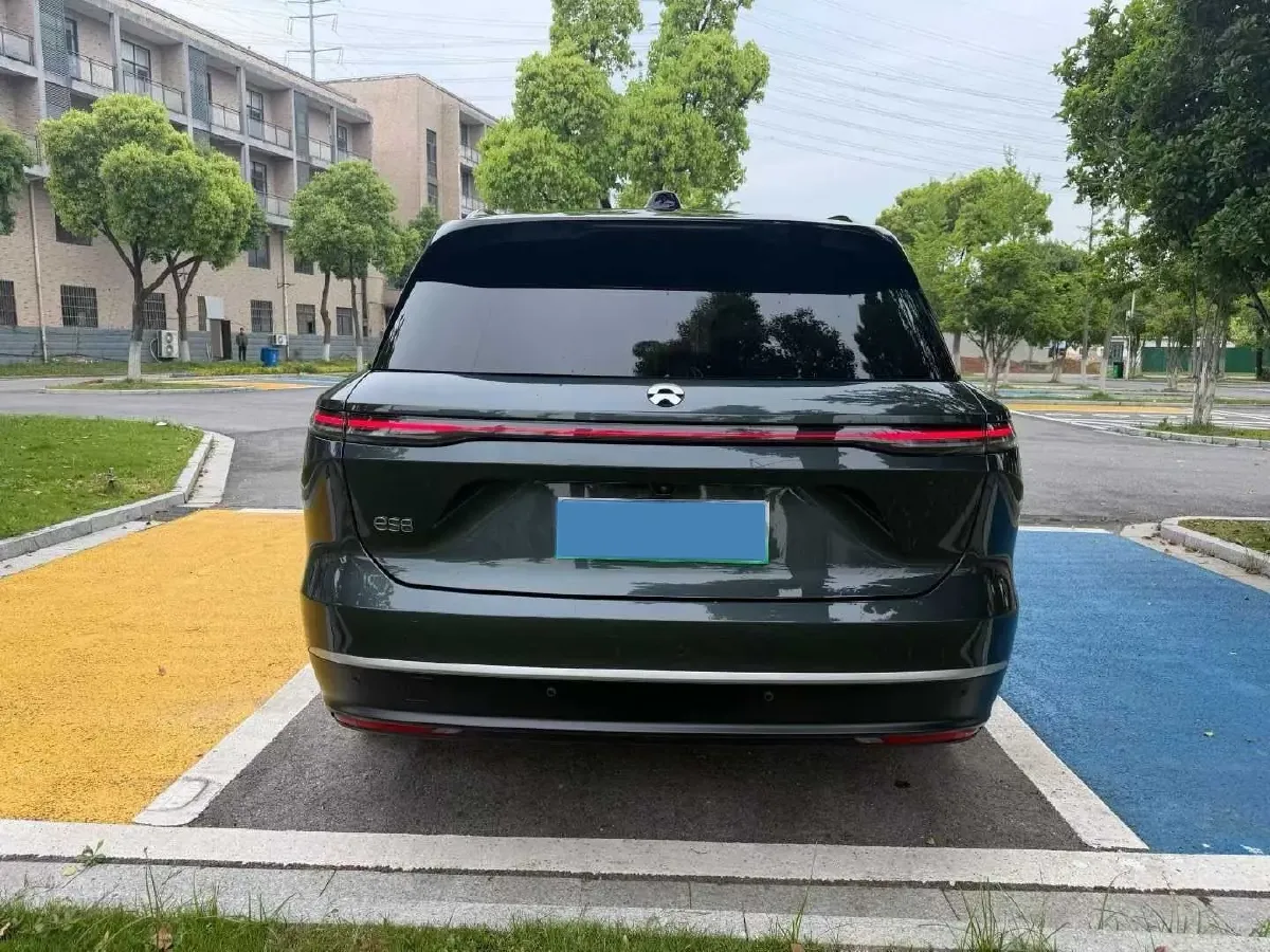 2024 Porsche Macan All-Electric BEV 100KWH,autocango,china used car exporter,china ev exporter,chinese used car exporter,chinese used ev exporter