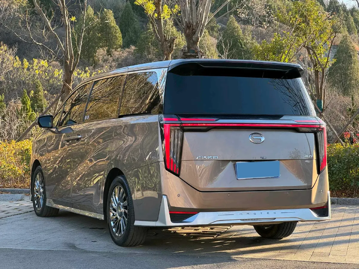 2023 GAC Trumpchi M8 2.0T 252HP L4 8AT,autocango,china used car exporter,china ev exporter,chinese used car exporter,chinese used ev exporter
