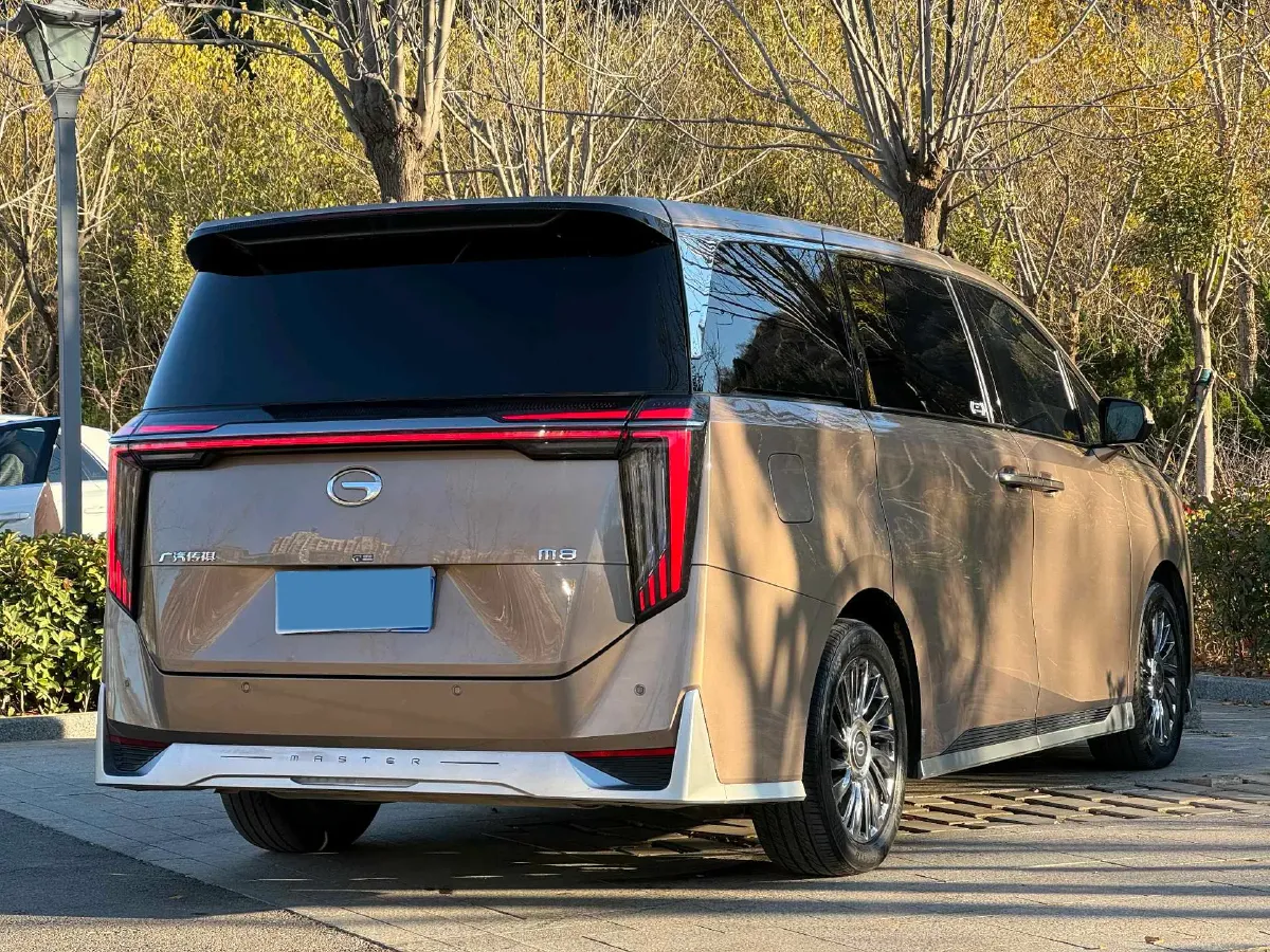 2023 GAC Trumpchi M8 2.0T 252HP L4 8AT,autocango,china used car exporter,china ev exporter,chinese used car exporter,chinese used ev exporter