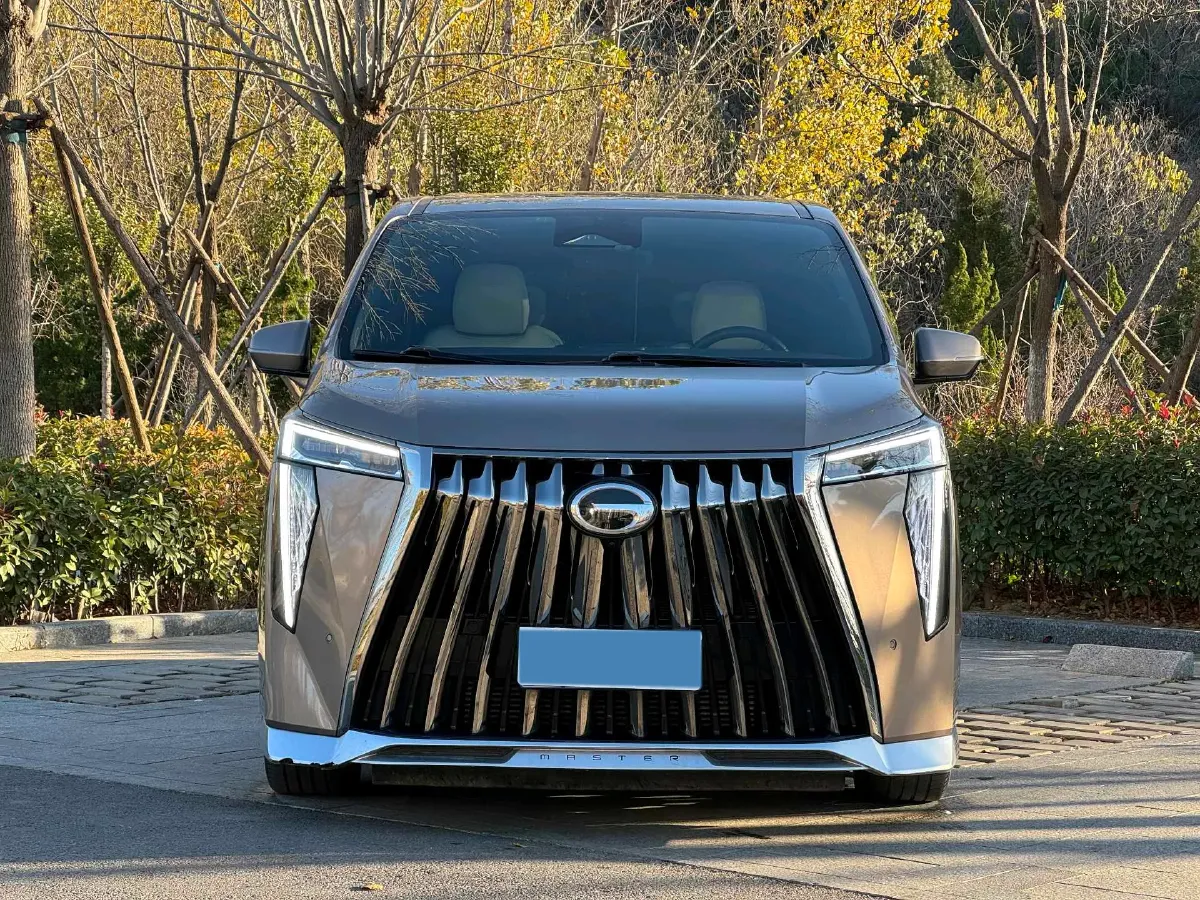 2023 GAC Trumpchi M8 2.0T 252HP L4 8AT,autocango,china used car exporter,china ev exporter,chinese used car exporter,chinese used ev exporter