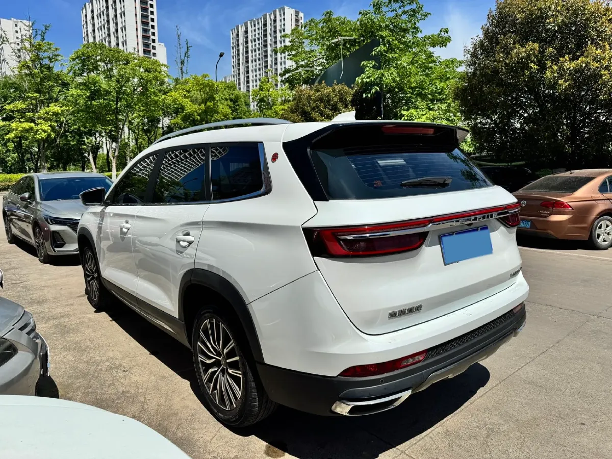 2022 Jetour X90 Plus 1.5T 156HP L4 6MT,autocango,china used car exporter,china ev exporter,chinese used car exporter,chinese used ev exporter