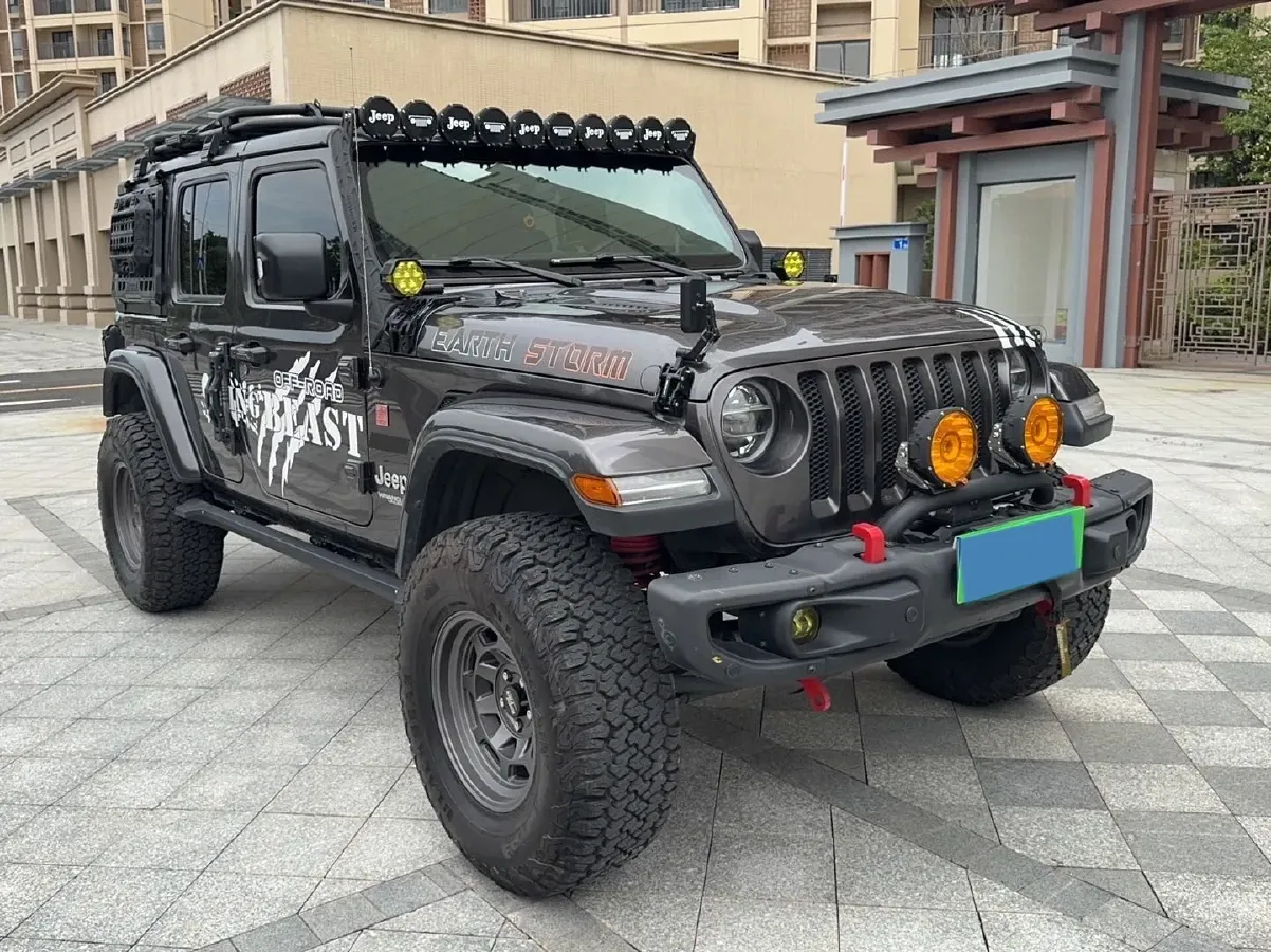 2021 Jeep Wrangler 2.0T 266HP L4 8AT,autocango,china used car exporter,china ev exporter,chinese used car exporter,chinese used ev exporter