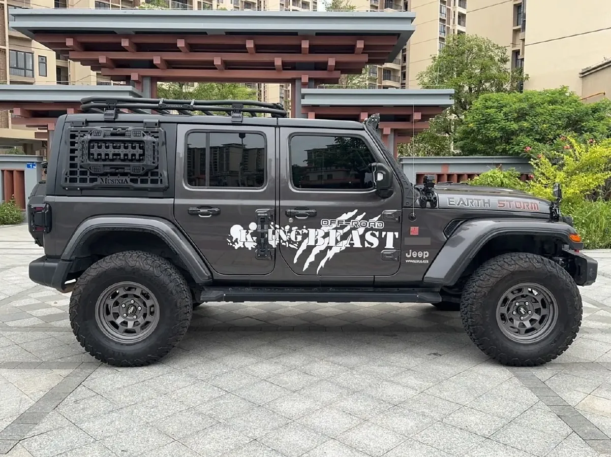 2021 Jeep Wrangler 2.0T 266HP L4 8AT,autocango,china used car exporter,china ev exporter,chinese used car exporter,chinese used ev exporter