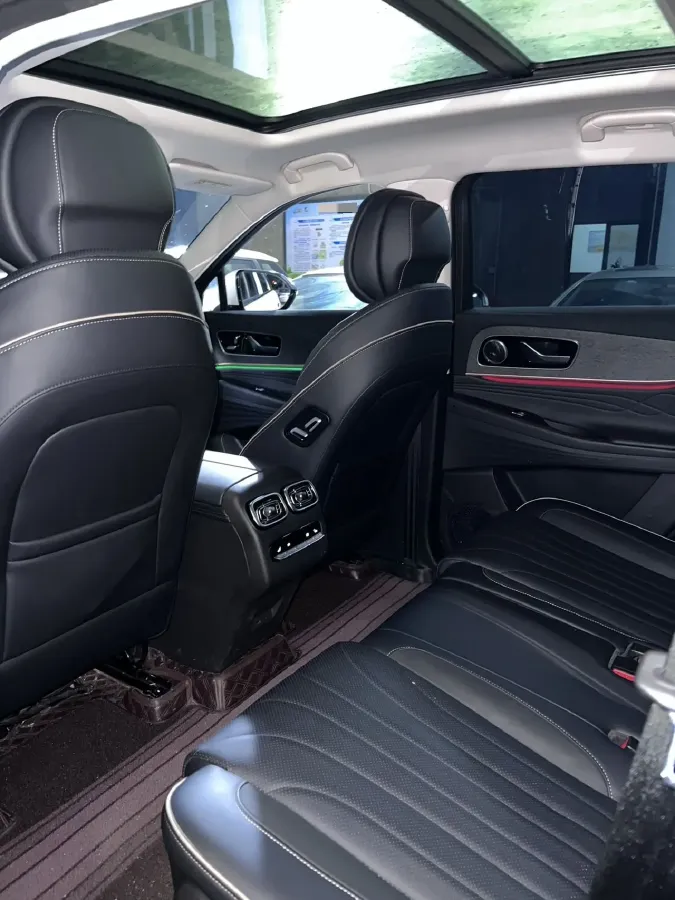 2023 Chery Tiggo 9 2.0T 261HP L4 7DCT,autocango,china used car exporter,china ev exporter,chinese used car exporter,chinese used ev exporter