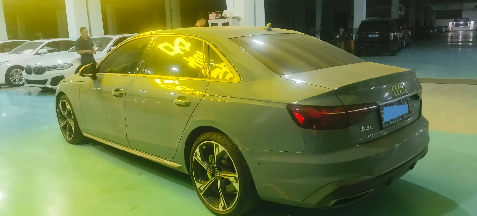 2022 Audi A4L 2.0T 190HP L4 7DCT,autocango,china used car exporter,china ev exporter,chinese used car exporter,chinese used ev exporter