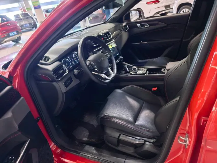 2019 Qoros 5 1.6T 197HP L4 7DCT,autocango,china used car exporter,china ev exporter,chinese used car exporter,chinese used ev exporter