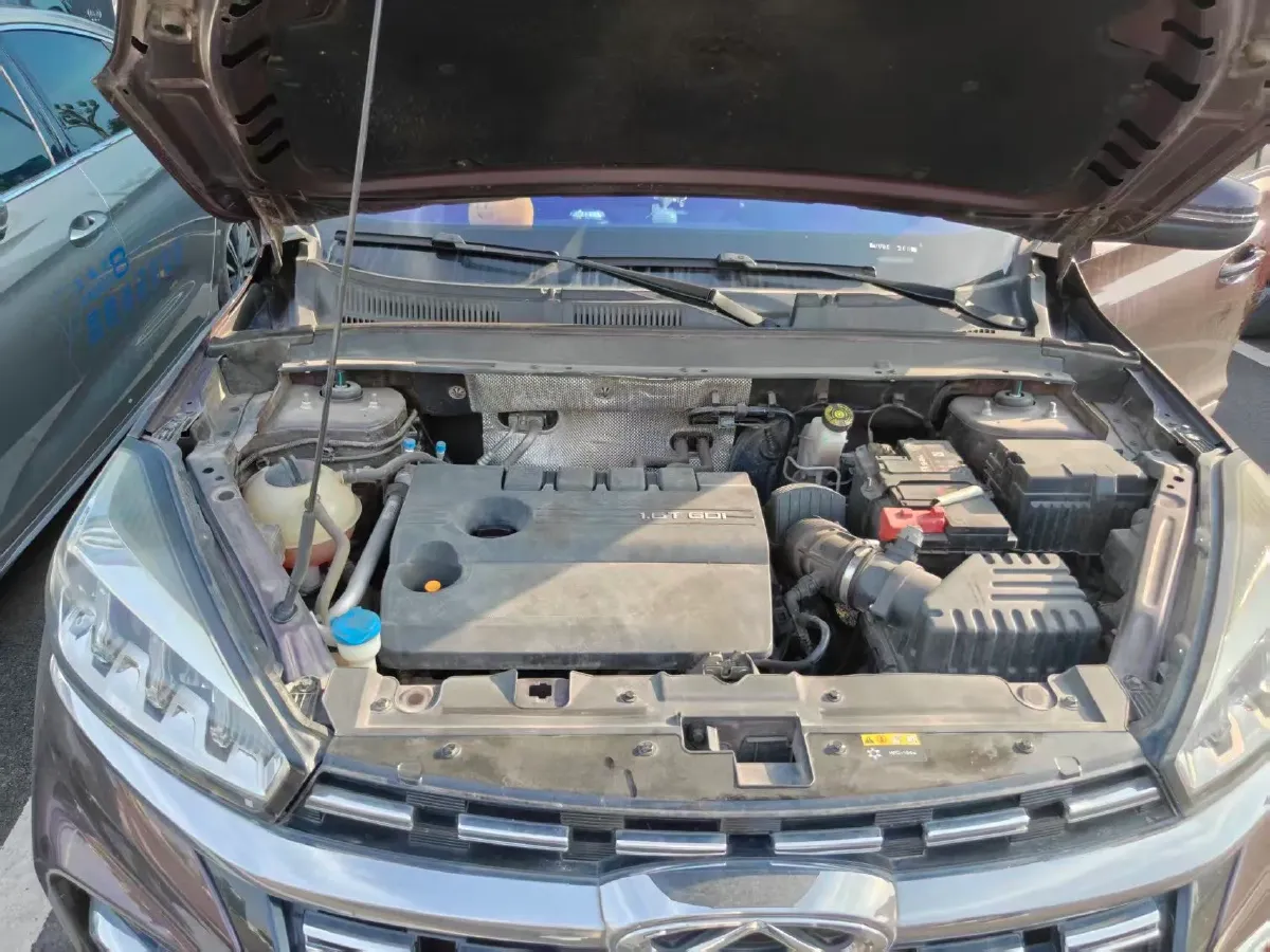 2019 Chery Tiggo 8 1.6T 197HP L4 7DCT,autocango,china used car exporter,china ev exporter,chinese used car exporter,chinese used ev exporter