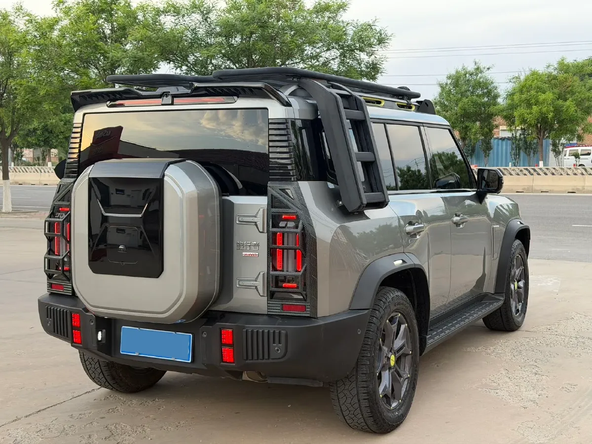 2023 Jetour Traveller 2.0T 254HP L4 7DCT,autocango,china used car exporter,china ev exporter,chinese used car exporter,chinese used ev exporter