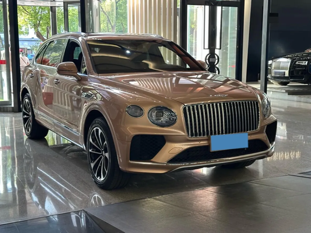 2023 Bentley Bentayga 4.0T 550HP V8 8AT,autocango,china used car exporter,china ev exporter,chinese used car exporter,chinese used ev exporter
