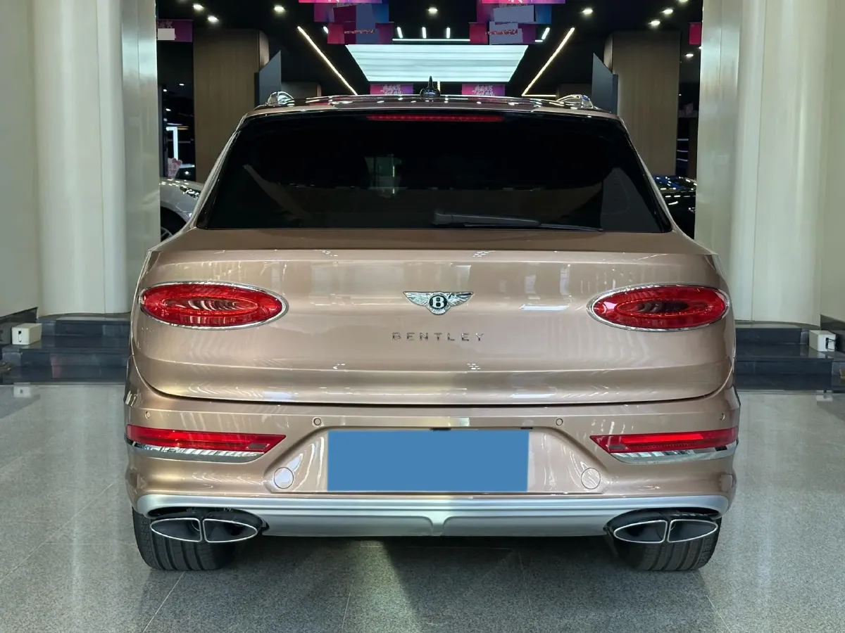2023 Bentley Bentayga 4.0T 550HP V8 8AT,autocango,china used car exporter,china ev exporter,chinese used car exporter,chinese used ev exporter